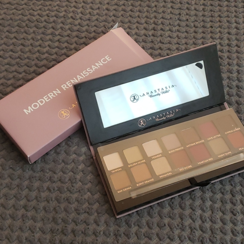 BRAND NEW Modern Renaissance palette